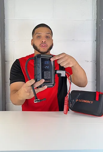 @yanderfranco demonstrating LEDMIRCY JP01 Jump Starter with Air Compressor